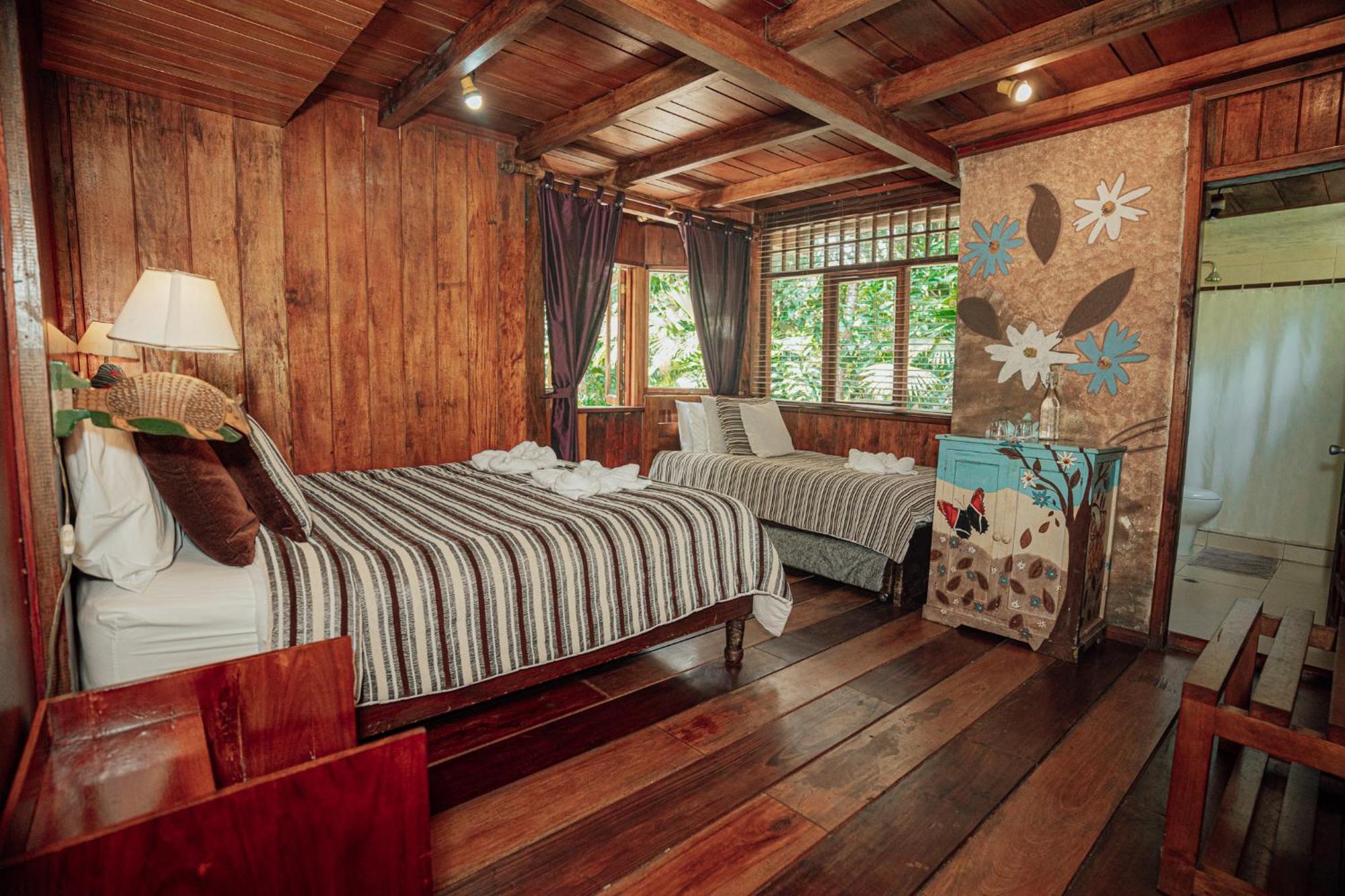 Mindo Garden Lodge And Wildlife Reserve Bagian luar foto
