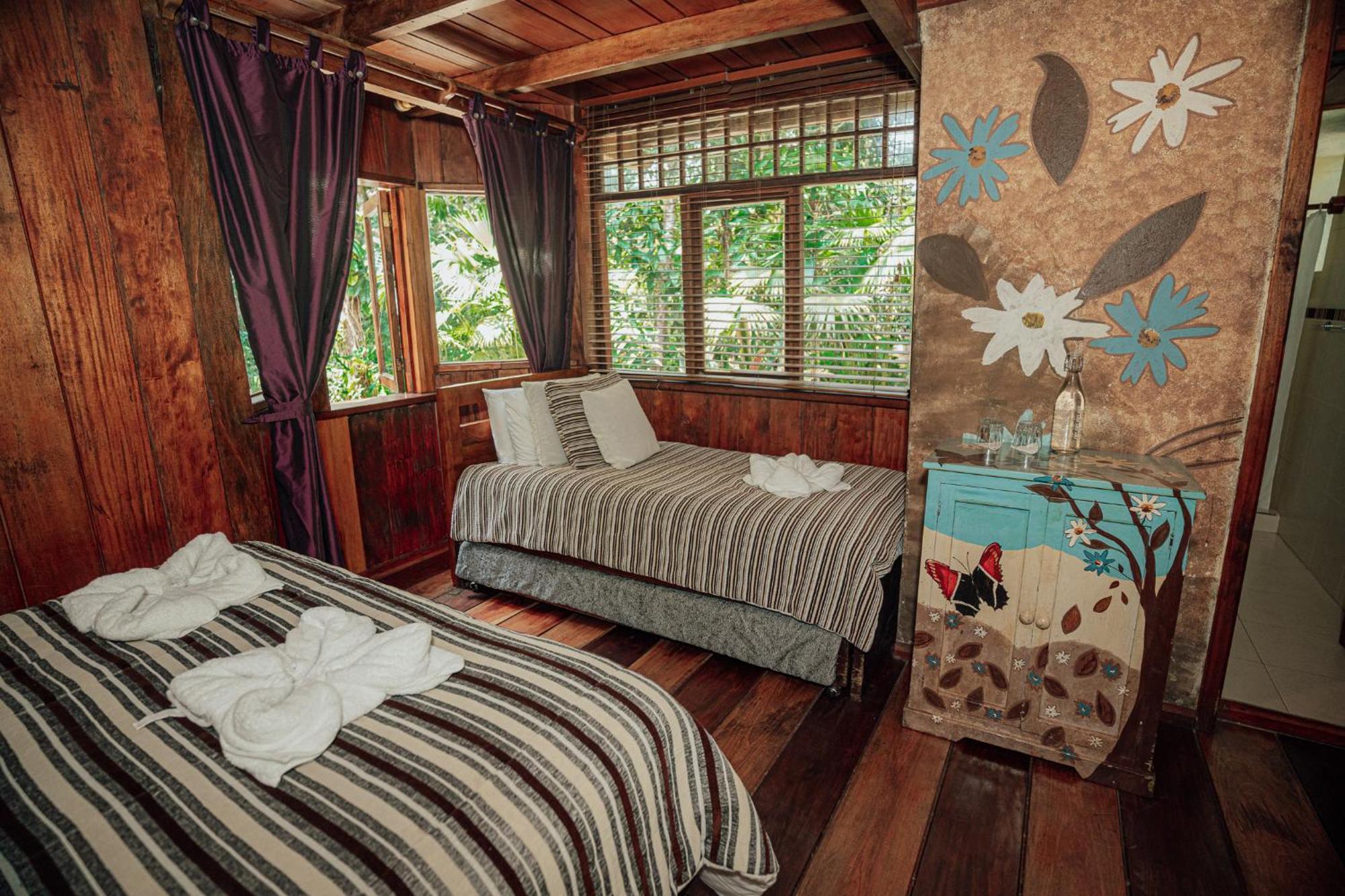 Mindo Garden Lodge And Wildlife Reserve Bagian luar foto