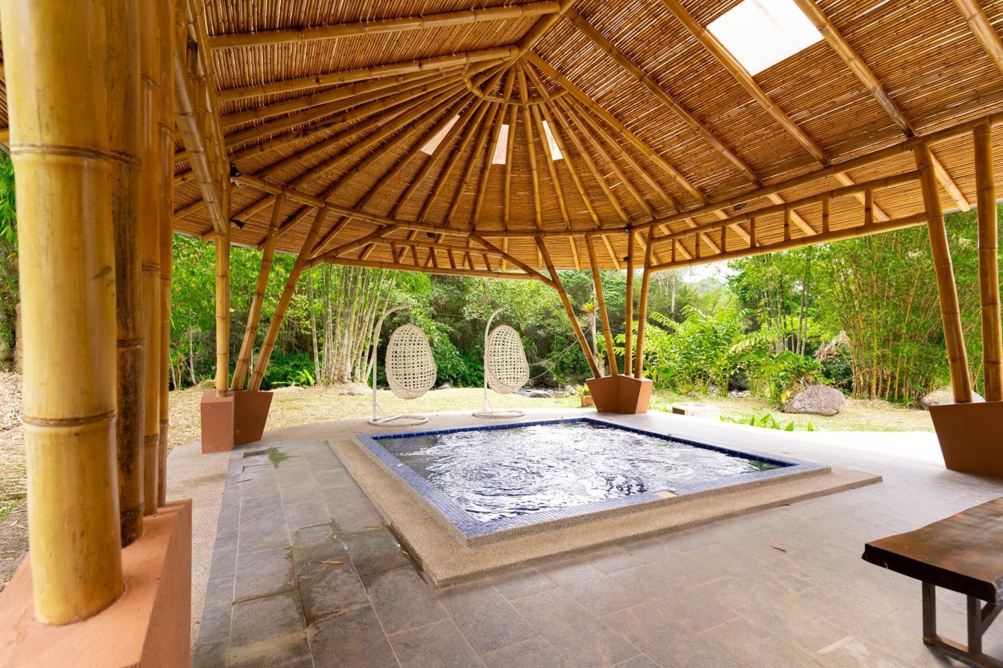 Mindo Garden Lodge And Wildlife Reserve Bagian luar foto