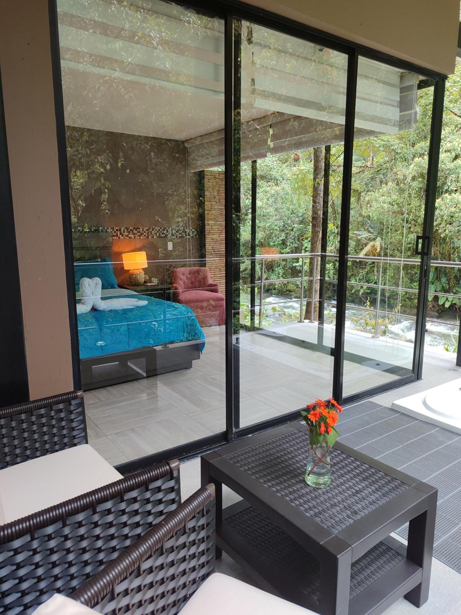 Mindo Garden Lodge And Wildlife Reserve Bagian luar foto