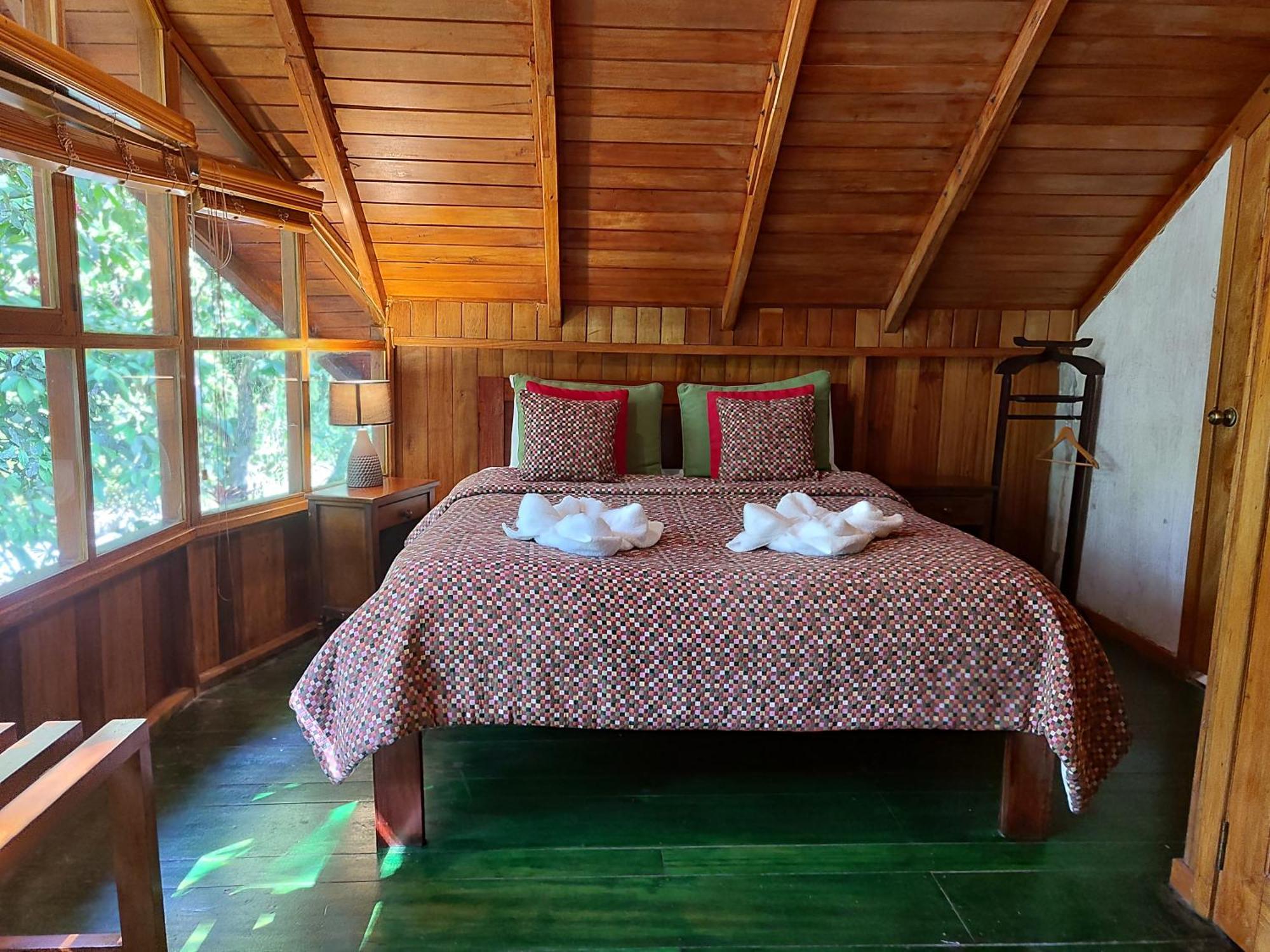 Mindo Garden Lodge And Wildlife Reserve Bagian luar foto