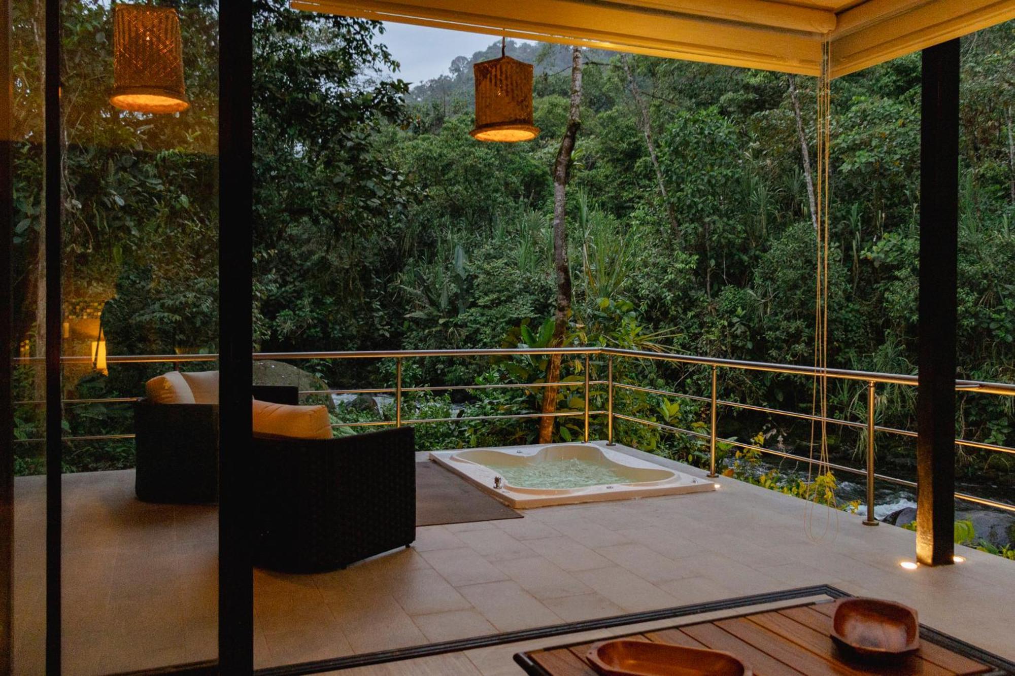 Mindo Garden Lodge And Wildlife Reserve Bagian luar foto